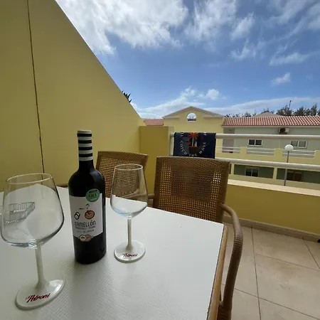 Arousa Apartment *